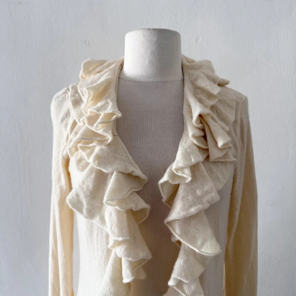 Cashmere Ralph Lauren Black Label Cream Ruffle Duster Cardigan Sweater Medium - Picture 2 of 9